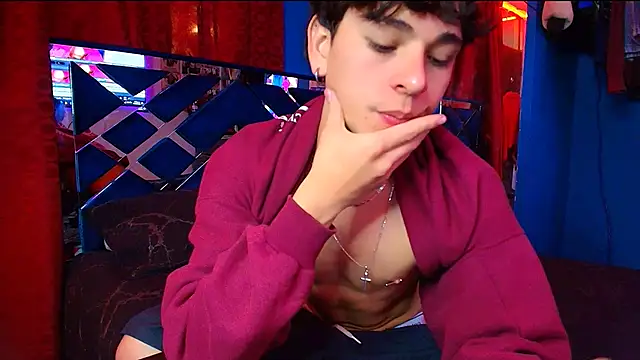 Luke Howland online show from October 29, 1:08 am