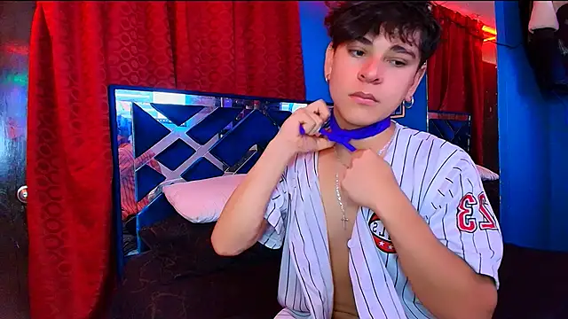 Luke Howland online show from April 22, 6:09 pm