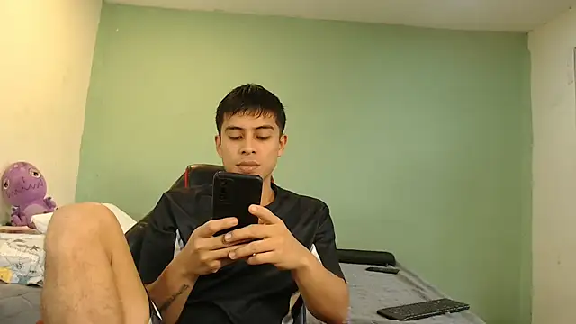 danielitopapuu online show from June 9, 4:18 pm