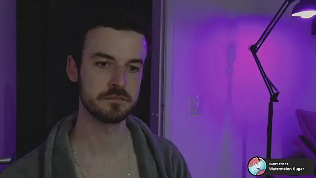 sexxxsutra online show from April 15, 11:05 pm