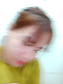 Snapshot of Lini_Ery chatting on February 9, 5:50 am Lini Ery online show from February 9, 5:50 am