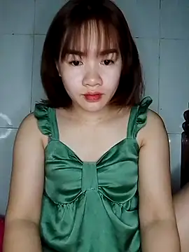 Snapshot of Lini_Ery chatting on March 7, 2:56 pm Lini Ery online show from March 7, 2:56 pm