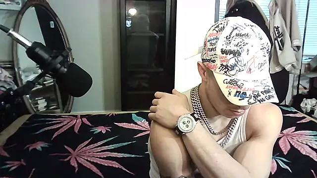 --D-a-D-D-y- online show from February 6, 12:11 am