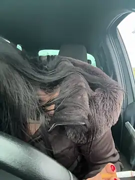 CarolaDrago online show from January 15, 8:41 am