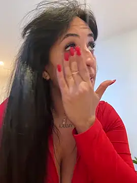 CarolaDrago online show from January 16, 8:51 am