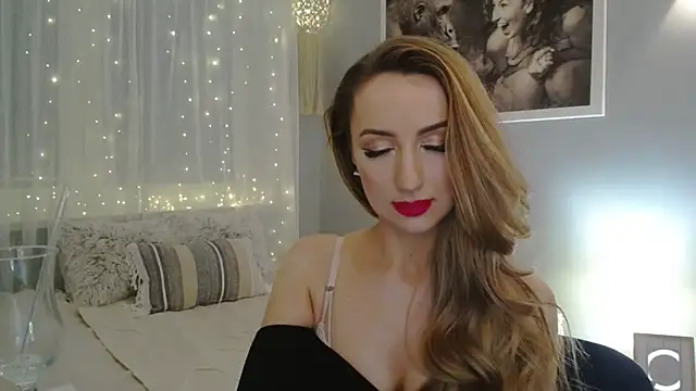 JulietteDiamond online show from January 26, 12:26 am