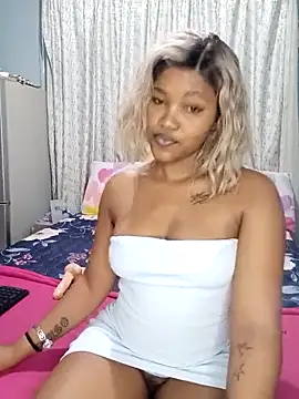 charmainexxx online show from February 24, 9:31 pm