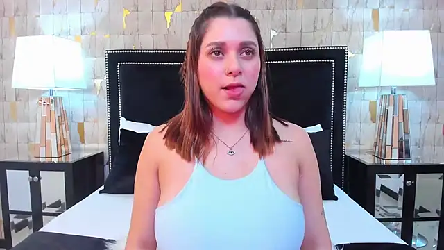 SophiaLaurens online show from January 25, 1:10 am