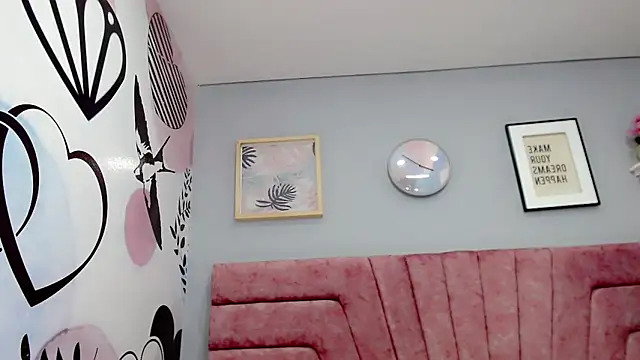 ValeriaAguilar online show from December 31, 1:26 am