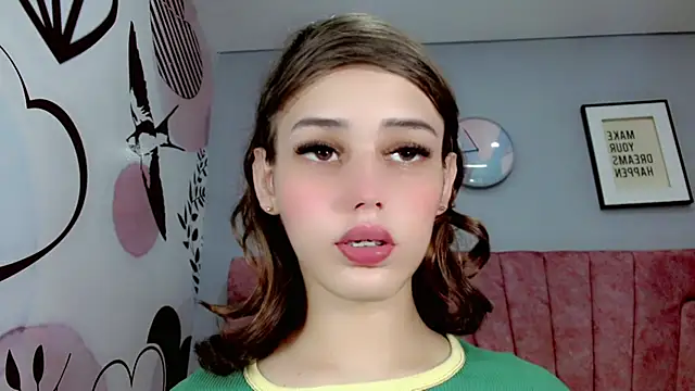 ValeriaAguilar online show from January 7, 8:21 pm