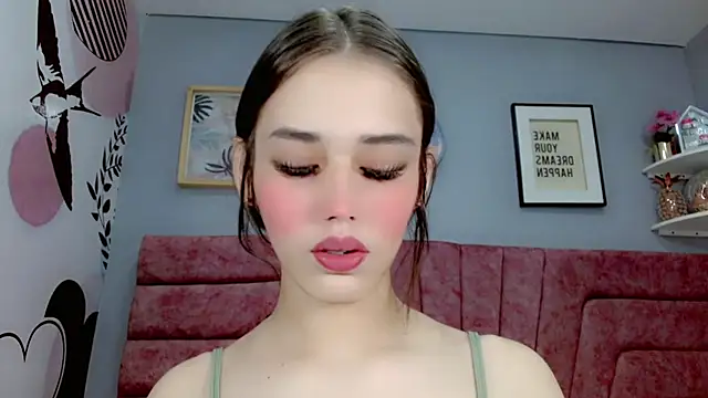 ValeriaAguilar online show from March 22, 4:37 pm