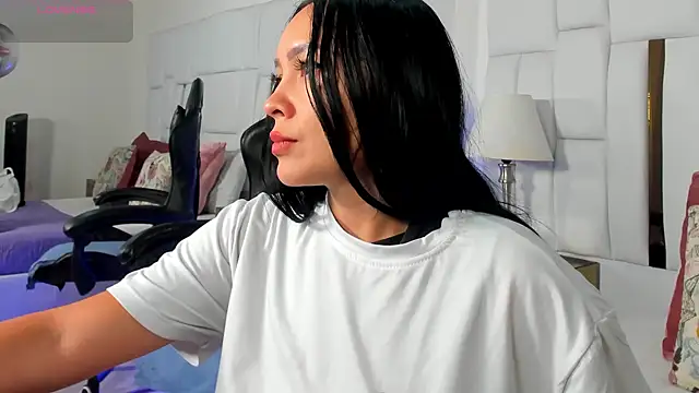 Snapshot of ginebra_ness chatting on December 26, 5:30 pm ginebra ness online show from December 26, 5:30 pm