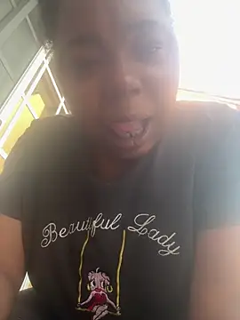 Snapshot of JCCaramelbarbie1 chatting on May 10, 1:05 pm JCCaramelbarbie1 online show from May 10, 1:05 pm