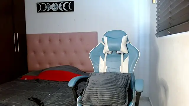 TokioStar online show from February 26, 5:07 pm