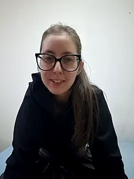 Snapshot of Sarah459 chatting on December 12, 6:53 pm Sarah459 online show from December 12, 6:53 pm