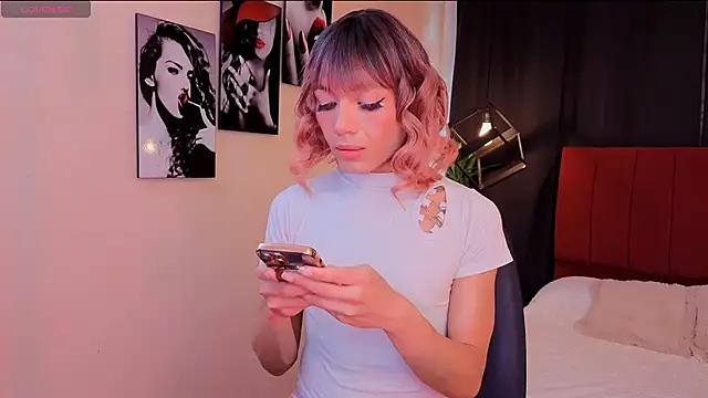 Megan Do Santos online show from September 30, 7:52 pm