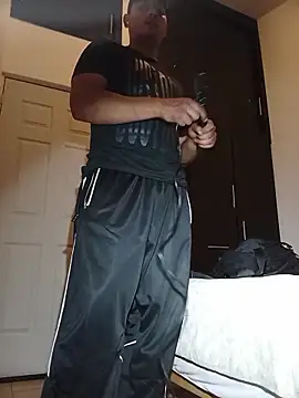 Zordomud0 online show from February 18, 2:07 am