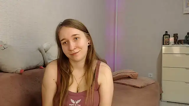 Snapshot of lovely_hayley chatting on December 17, 8:54 pm lovely hayley online show from December 17, 8:54 pm