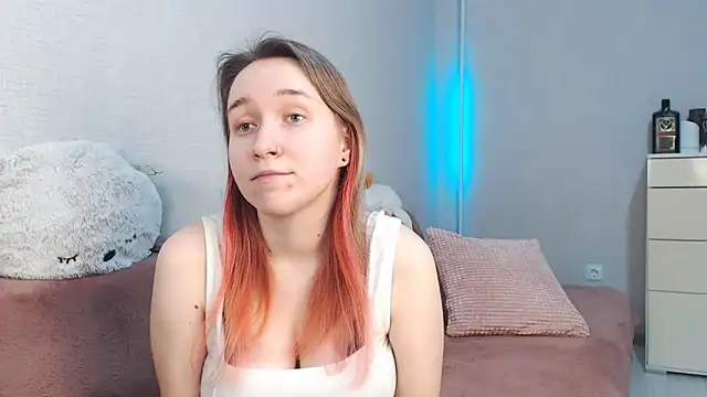 lovely hayley online show from March 9, 9:19 pm