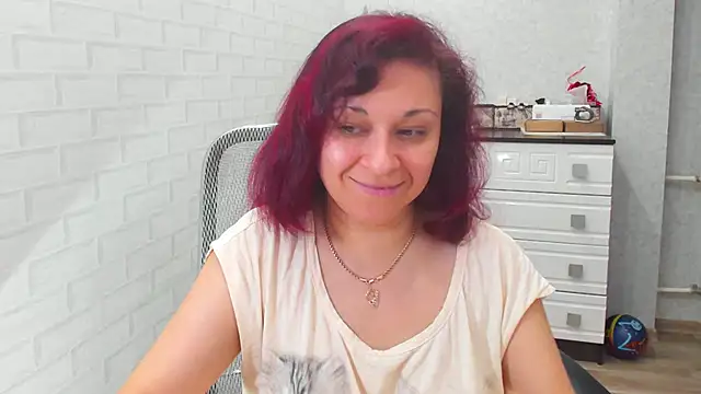 Snapshot of TeasyLana chatting on January 30, 6:13 am TeasyLana online show from January 30, 6:13 am