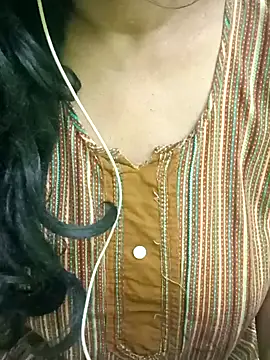 Aishu-tamil09 online show from December 20, 8:23 pm