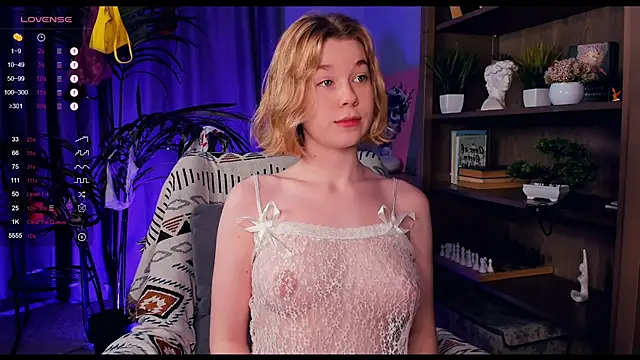 PollyHathor online show from December 28, 4:19 am