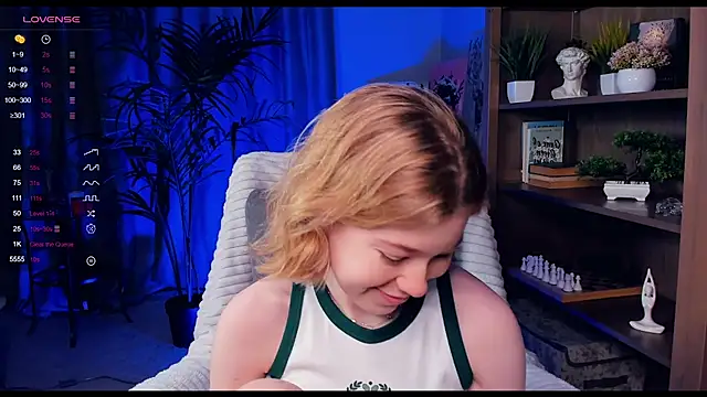 PollyHathor online show from January 18, 9:24 pm