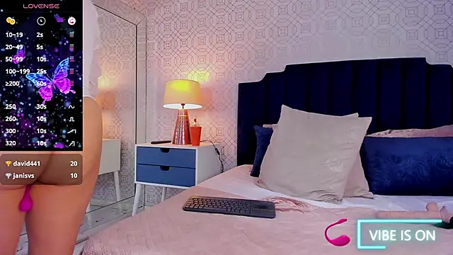 Luna18Pink online show from February 20, 6:02 pm