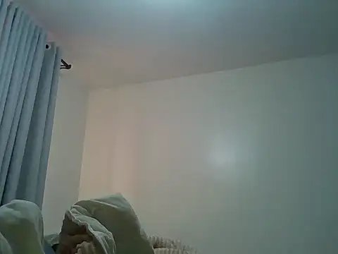 Queen loveer online show from December 17, 7:58 am