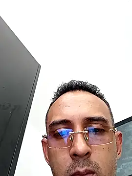 Snapshot of paisa233 chatting on November 6, 6:31 pm paisa233 online show from November 6, 6:31 pm