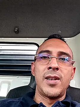 Snapshot of paisa233 chatting on January 15, 5:38 pm paisa233 online show from January 15, 5:38 pm