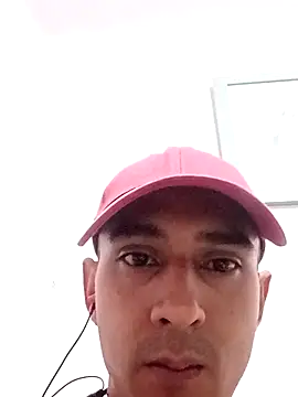 Snapshot of paisa233 chatting on January 17, 5:56 am paisa233 online show from January 17, 5:56 am