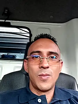 Snapshot of paisa233 chatting on February 17, 8:26 pm paisa233 online show from February 17, 8:26 pm