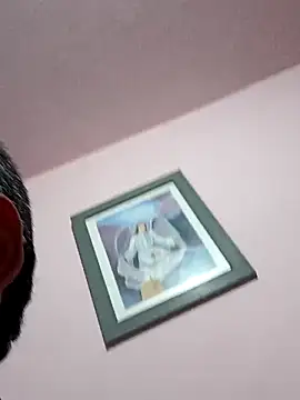 Snapshot of paisa233 chatting on March 4, 1:33 am paisa233 online show from March 4, 1:33 am