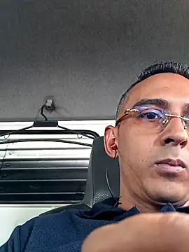 Snapshot of paisa233 chatting on March 24, 2:55 pm paisa233 online show from March 24, 2:55 pm