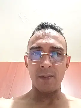 Snapshot of paisa233 chatting on May 30, 1:46 am paisa233 online show from May 30, 1:46 am