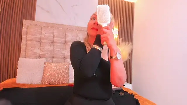 AnastasiaTaylor  online show from September 12, 3:06 am