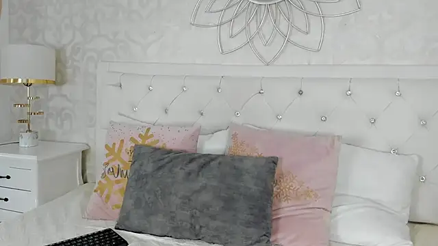 Kimberlin Cam  online show from November 8, 7:34 pm