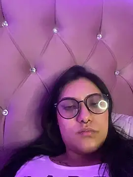 angellique 22 online show from January 5, 6:56 am