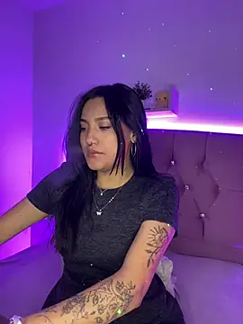 angellique 22 online show from January 25, 4:13 am