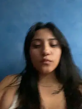 angellique 22 online show from November 6, 7:15 pm