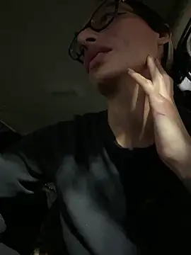 myloveforyouu online show from November 9, 12:42 am