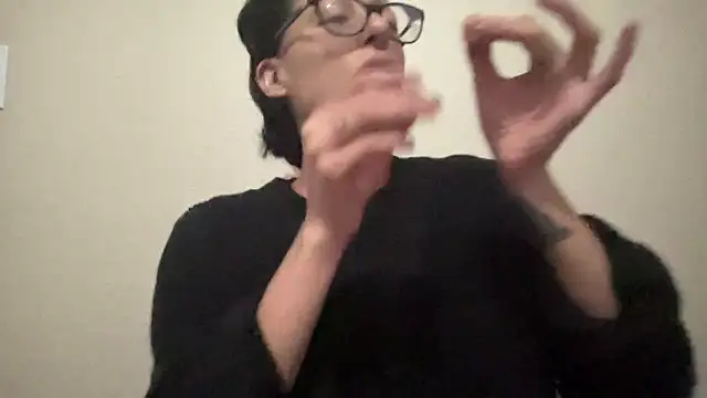 myloveforyouu online show from April 20, 12:46 am