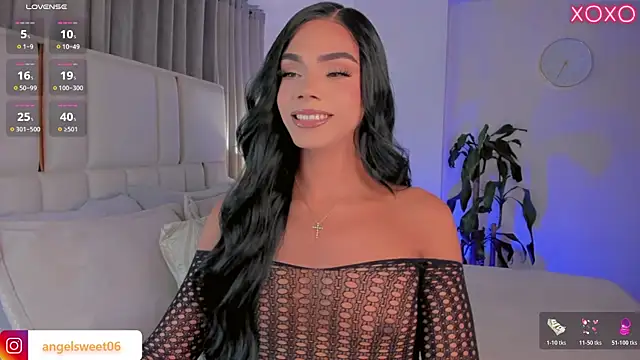 Snapshot of ANGELL06 chatting on November 15, 4:32 am ANGELL06 online show from November 15, 4:32 am