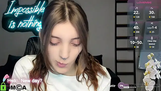 CherryBloom777 online show from October 18, 6:37 am