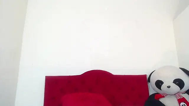 Luluu 08 online show from January 15, 7:55 pm