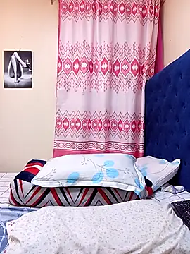 Snapshot of Sexyxcurves chatting on October 24, 10:44 am Sexyxcurves online show from October 24, 10:44 am