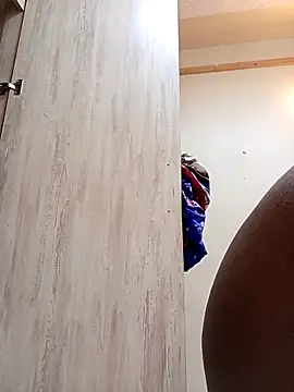 Sexyxcurves online show from April 15, 8:21 am