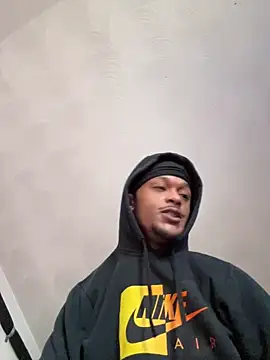 rayyymack online show from March 6, 1:40 pm