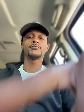 rayyymack online show from April 28, 4:23 pm